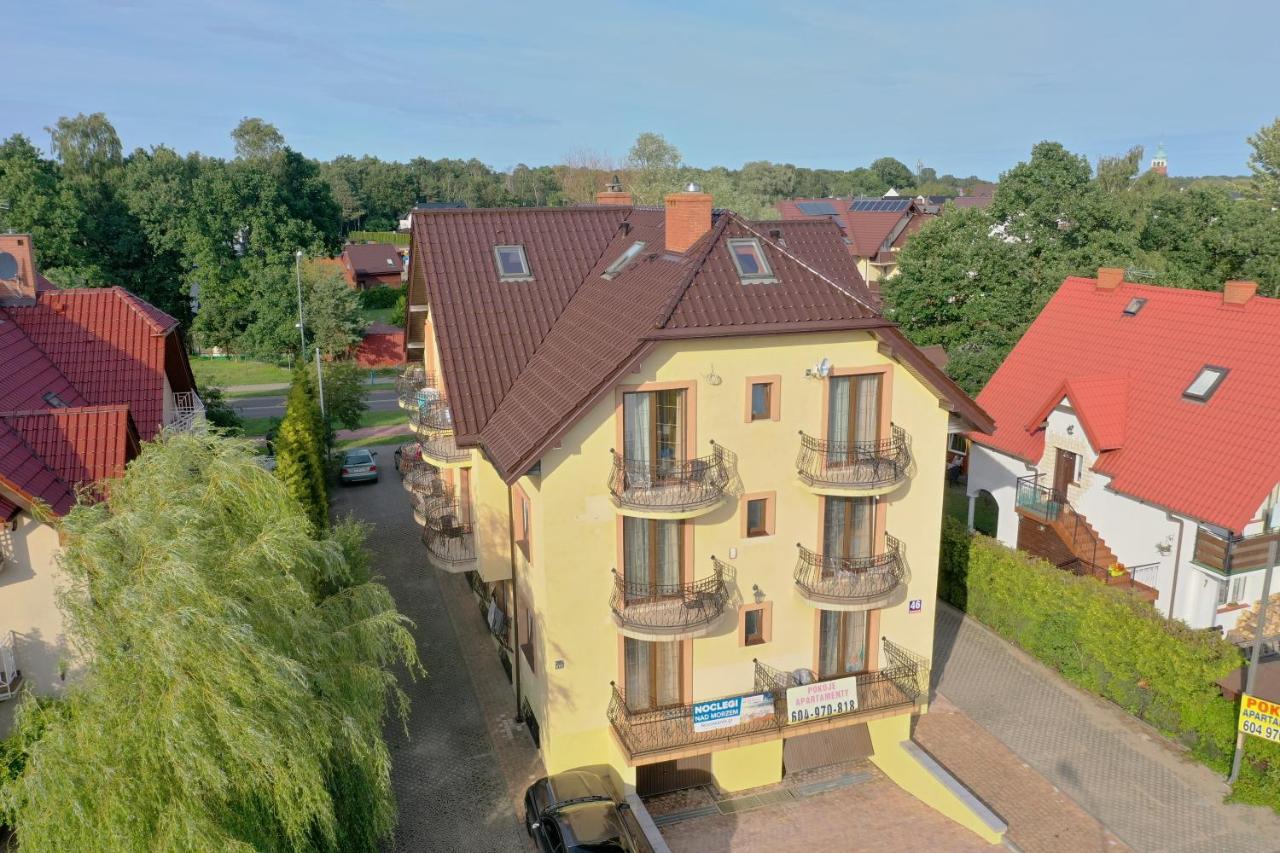 Pokoje Z Widokiem Na Morze 2 Jastarnia Exterior photo